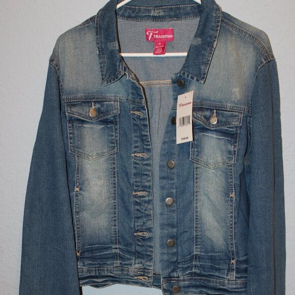 NWT‎ Traditions Distressed Stretch Jean Jacket Rory Gilmore Lorelai Gilmore Fall - Picture 1 of 11